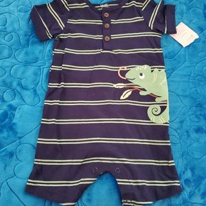 Carters 9 month romper